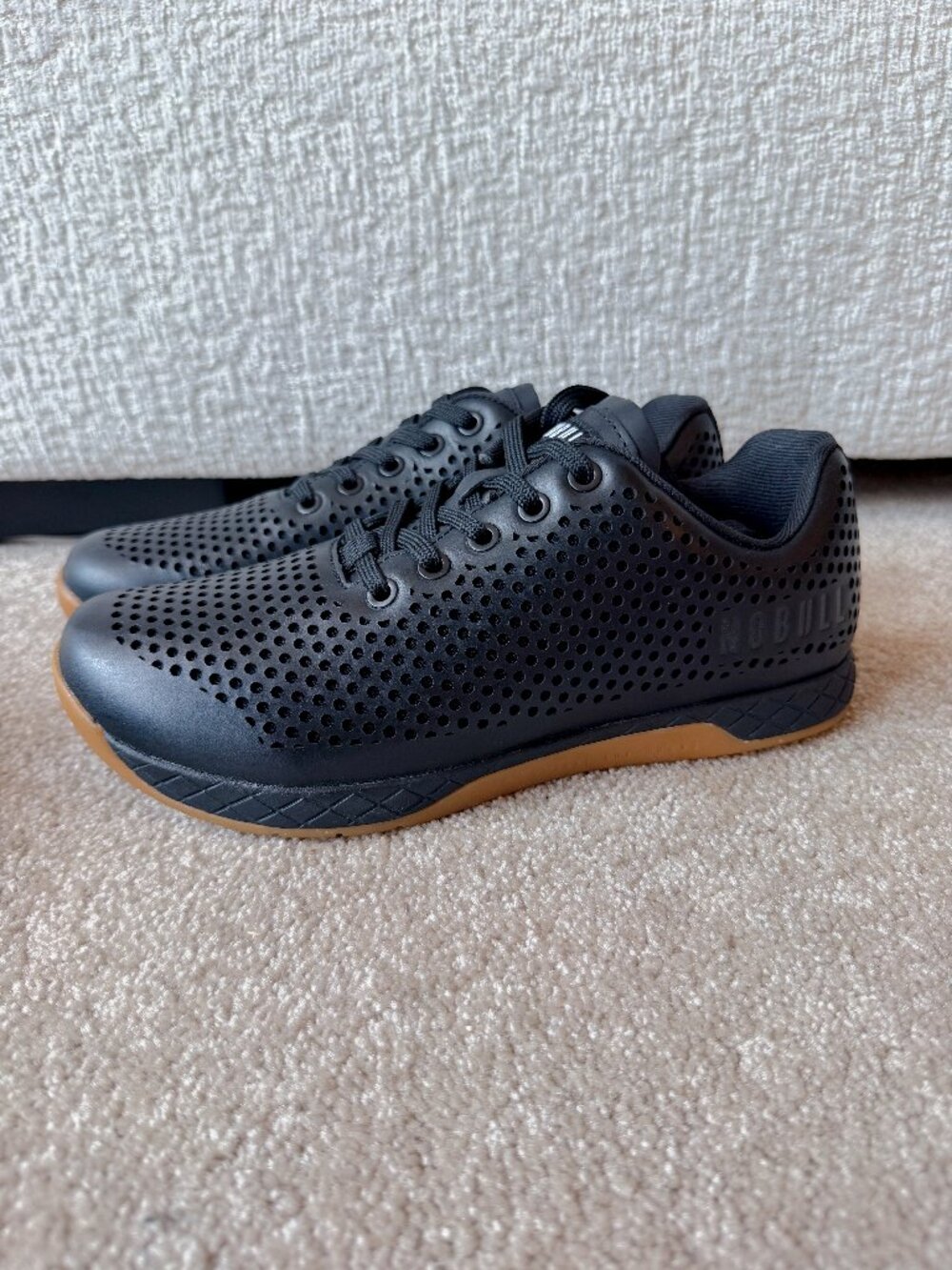 NOBULL Black Leather Gym Trainer Shoes - Size 9.5